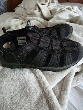 Sporty Black Outdoor Sandals with Pink Accents
